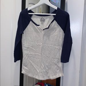 Navy blue baseball style top
